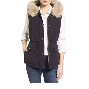 Pendleton Heritage Women's BLK Aztec  Down Pueblo Vest Coyote Fur Collar‎ Size L